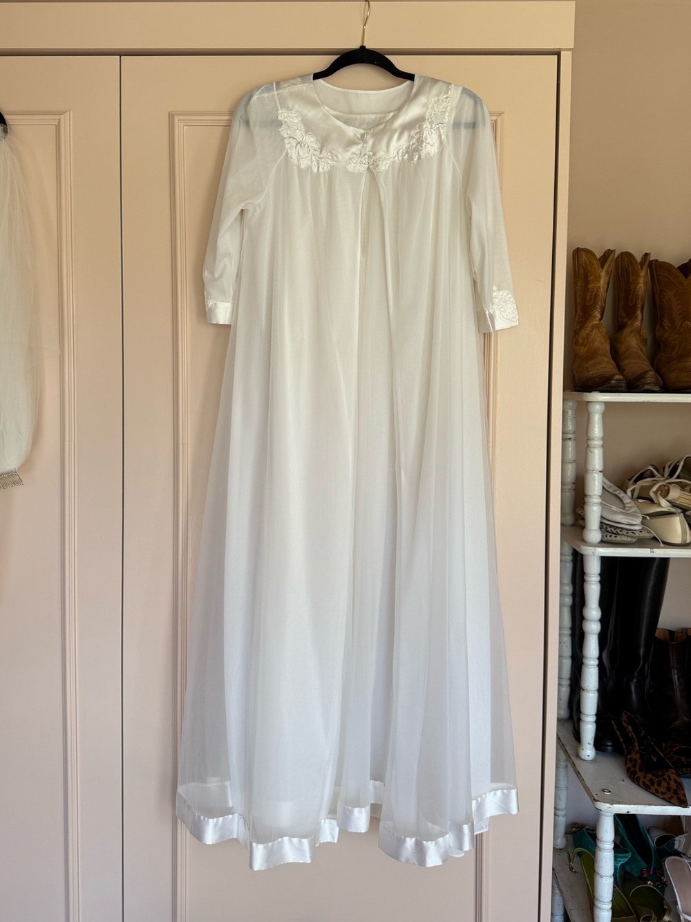 Vintage bridal nightgown & robe set